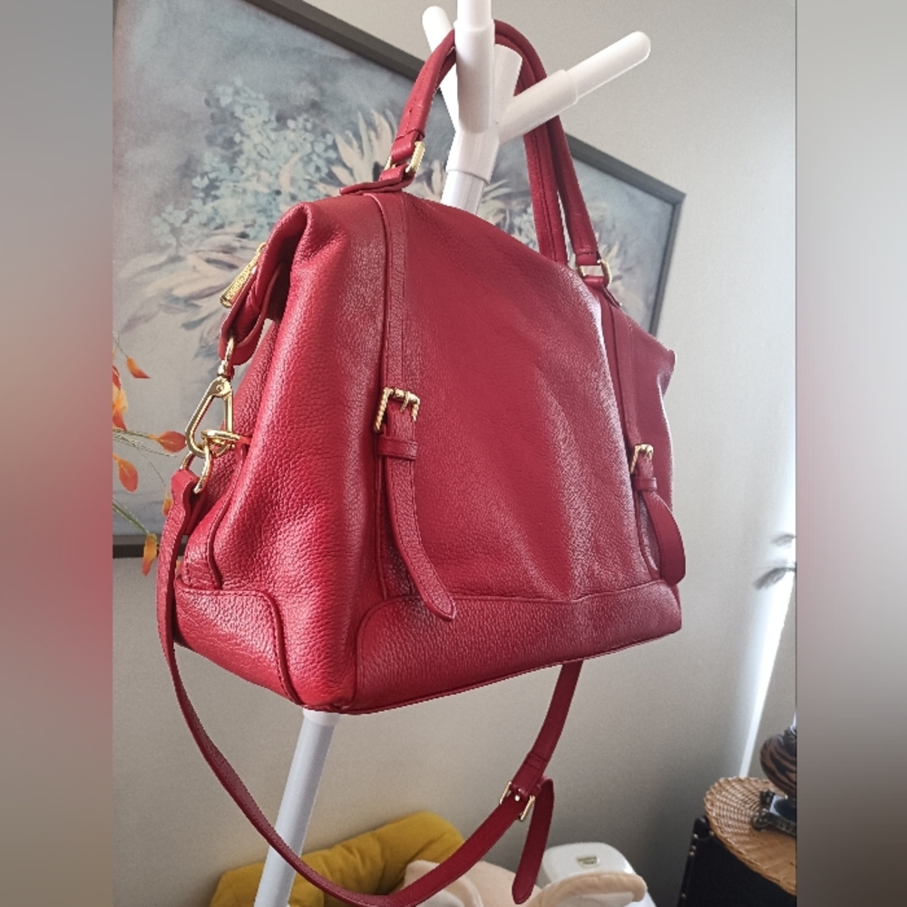 Beautiful Ora Delphine Red Genuine Leather Handbag/Shoulder/Crossbody Bag